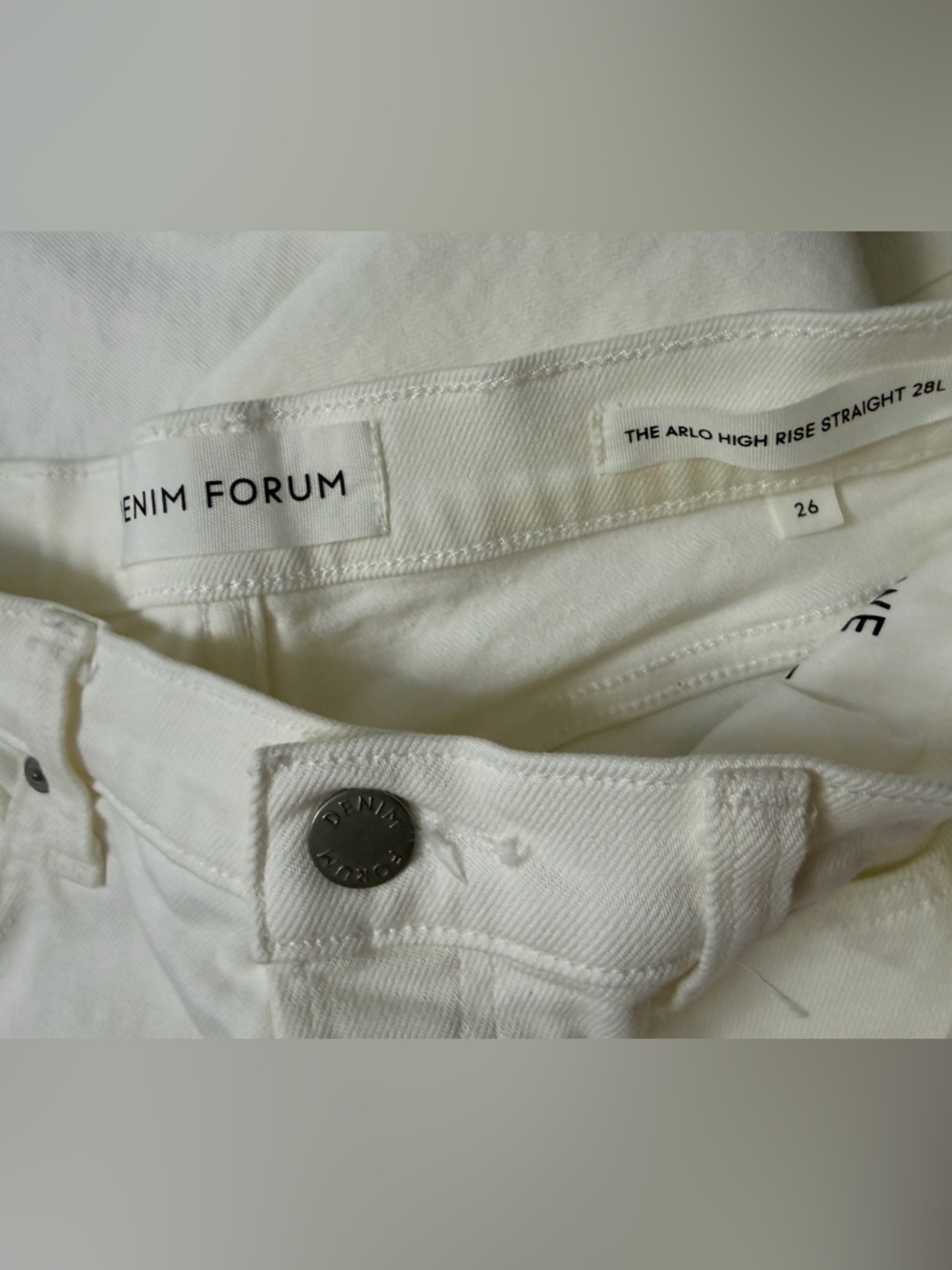 Aritiza Denim Forum - The Arlo Hi-Rise Straight Jean High-rise straight jeans - Picture 8 of 16